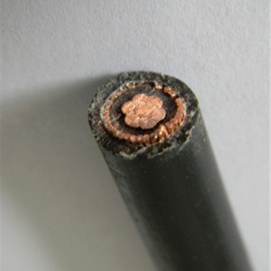 Câble blindé en cuivre Airdac SNE 10mm pour les connexions domestiques